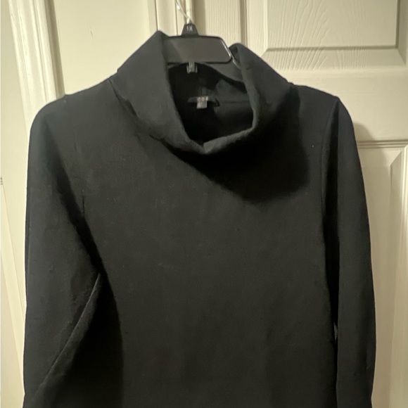 COS WOMENS TURTLENECK SWEATER SIZE SMALL 60%WOOL 50% COTTON BLACK - Picture 2 of 6